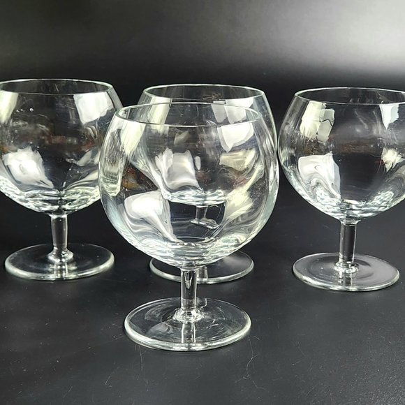 Vintage - Opaque Brandy/ Cocktail Glass  - 4.5\